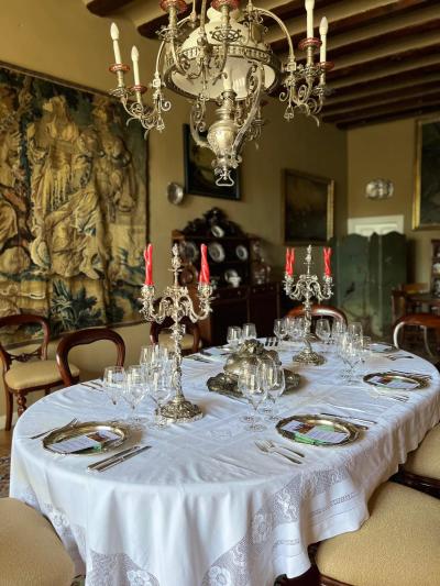 cena privada en palacio de los mencos